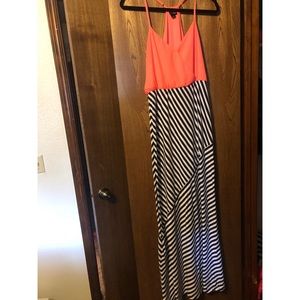 Daytrip Maxi Dress